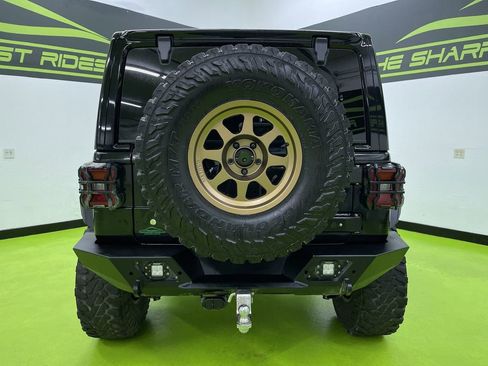 Used 2019 Jeep Wrangler Rubicon w/ LED Lighting Group image 8