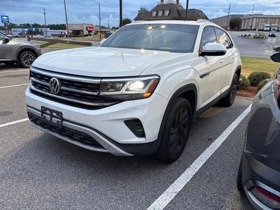 Used 2022 Volkswagen Atlas Cross Sport SE w/ Panoramic Sunroof Package