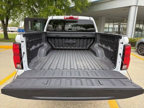 New 2026 Chevrolet Colorado Z71 w/ Technology Package AWD/4WD image 22