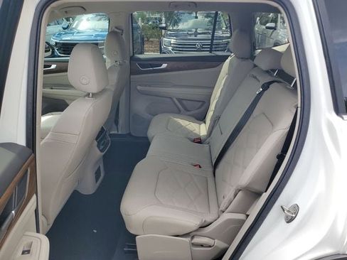 New 2026 Volkswagen Atlas SE FWD image 10