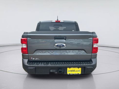 Certified 2024 Ford Maverick Lariat w/ FX4 Off-Road Package AWD/4WD image 5