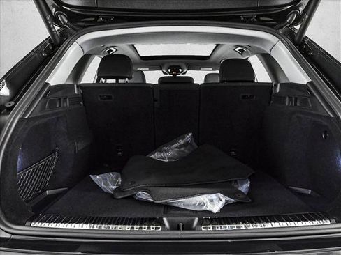 Certified 2025 Audi Q5 Premium Plus w/ Premium Plus image 6