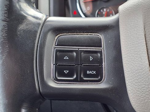 Used 2012 RAM 1500 Big Horn image 23