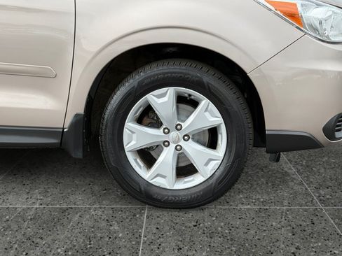 Used 2016 Subaru Forester 2.5i Premium AWD/4WD image 11