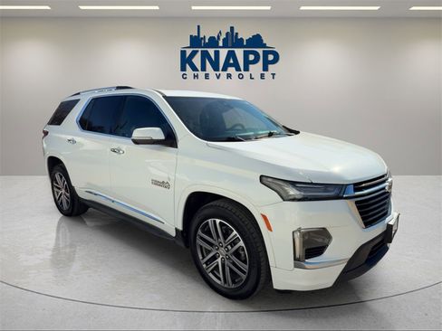 Used 2023 Chevrolet Traverse High Country image 7