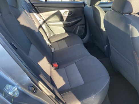 Used 2024 Nissan Sentra SV image 9