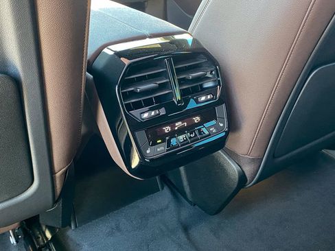 New 2026 BMW iX xDrive45 image 35