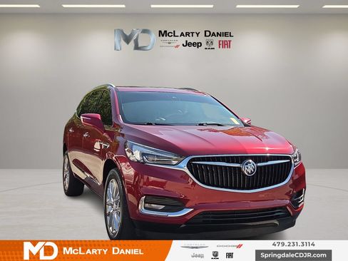 Used 2021 Buick Enclave Premium w/ Sun and Sites Package FWD image 1