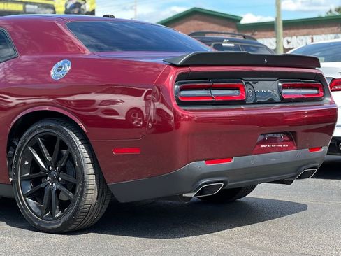 Used 2023 Dodge Challenger R/T image 19