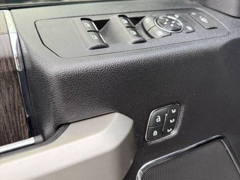 Used 2021 Ford F250 Lariat AWD/4WD image 10