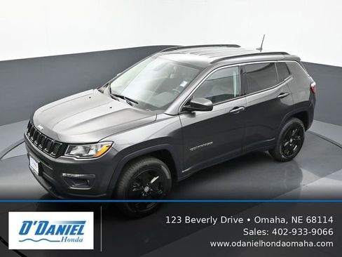 Used 2019 Jeep Compass Latitude w/ Popular Equipment Group image 16
