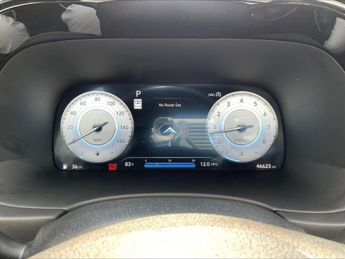 Used 2023 Hyundai Palisade Limited AWD/4WD image 13