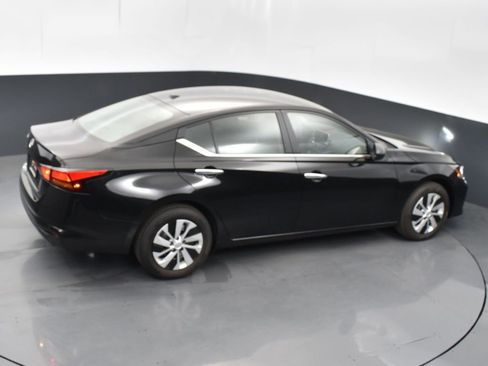 Used 2025 Nissan Altima 2.5 S image 49