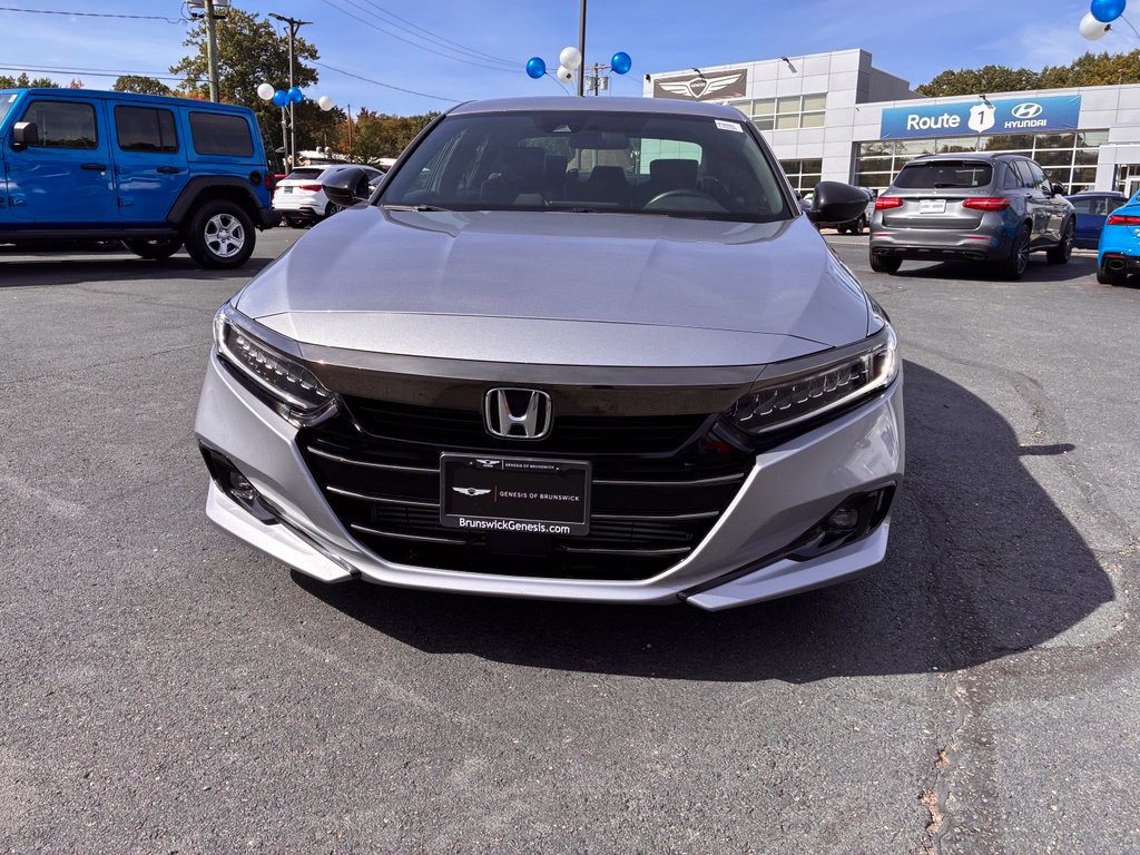 Used 2022 Honda Accord Sport image 2