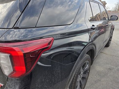 Certified 2024 Ford Explorer ST w/ Equipment Group 401A image 7