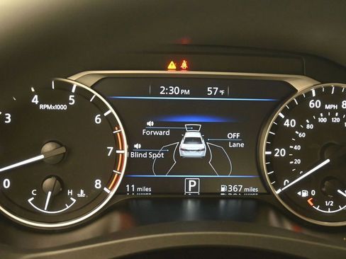 New 2026 Nissan Altima 2.5 SV FWD image 8