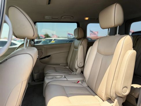 Used 2013 Nissan Quest SV w/ Leather Pkg FWD image 22