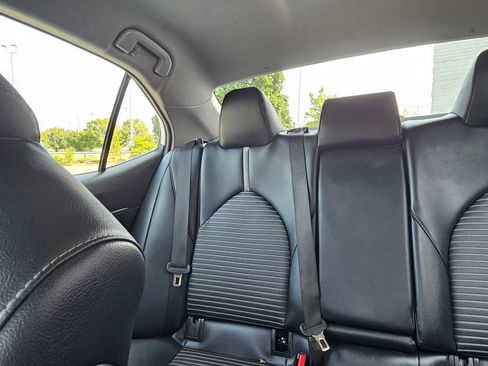 Used 2024 Toyota Camry SE FWD image 23