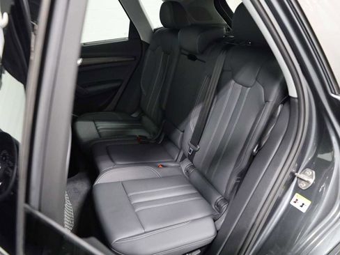 Used 2024 Audi Q5 2.0T Prestige image 34