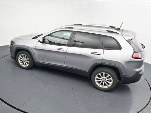 Used 2020 Jeep Cherokee Latitude FWD image 13
