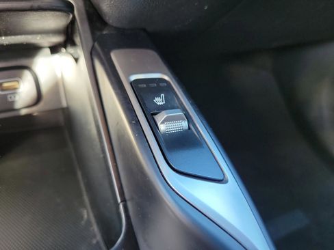 Used 2021 Kia Sorento S image 17