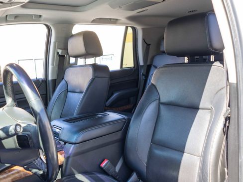 Used 2019 Chevrolet Tahoe Premier image 17