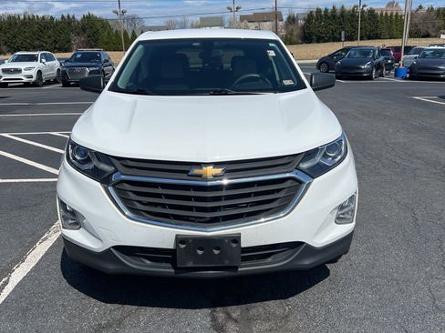 Used 2018 Chevrolet Equinox LS FWD image 8