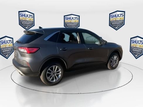 Used 2022 Ford Escape SE w/ Cold Weather Package image 8