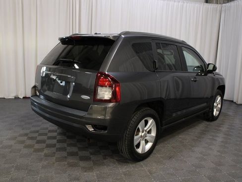Used 2014 Jeep Compass Latitude image 19
