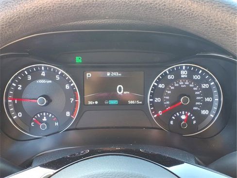 Used 2023 Kia Forte LXS image 12