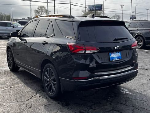 Used 2022 Chevrolet Equinox RS w/ RS Leather Package image 8