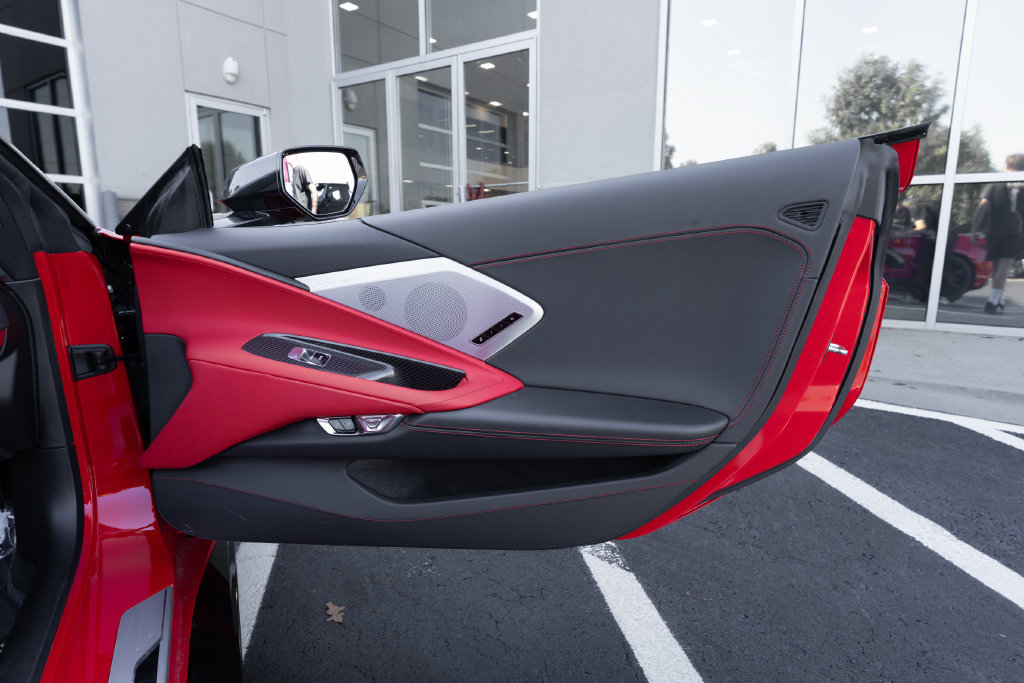 Used 2020 Chevrolet Corvette Stingray Preferred Conv w/ 2LT Preferred Equipment Group RWD image 36