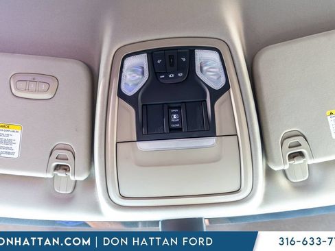 Used 2020 RAM 1500 Big Horn AWD/4WD image 17