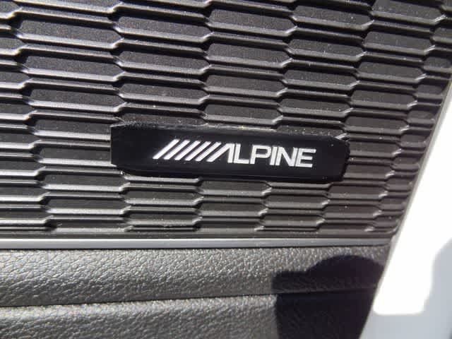 Used 2023 Jeep Grand Cherokee Limited w/ Black Appearance Package AWD/4WD image 21