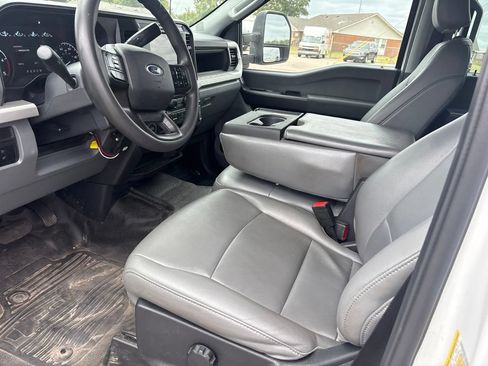Used 2025 Ford F350 XL AWD/4WD image 23