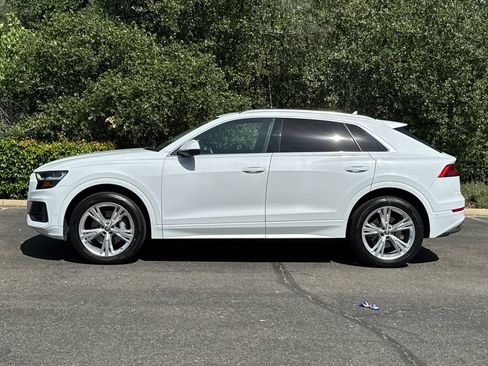 Used 2020 Audi Q8 Premium Plus w/ Premium Plus Package AWD/4WD image 8