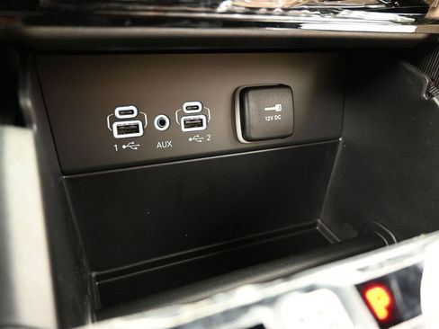 New 2026 Jeep Grand Cherokee Limited RWD image 26