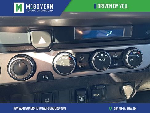 Used 2023 Toyota Tacoma SR5 AWD/4WD image 32