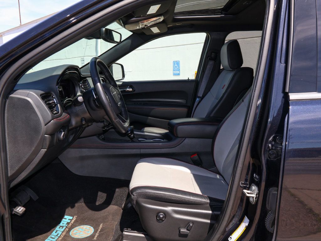 Used 2024 Dodge Durango R/T w/ Tow 'N Go Package AWD/4WD image 13
