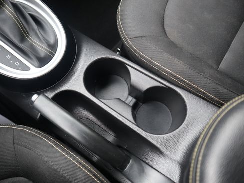 Used 2016 Kia Soul + image 70