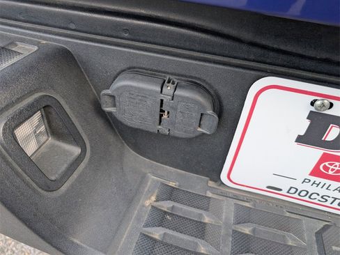 Used 2023 Toyota Tacoma TRD Off-Road image 34