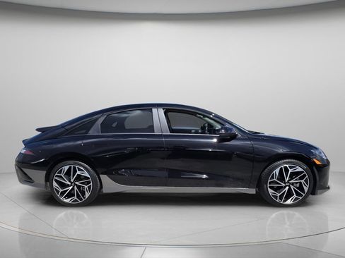 Certified 2025 Hyundai Ioniq 6 SEL AWD/4WD image 4