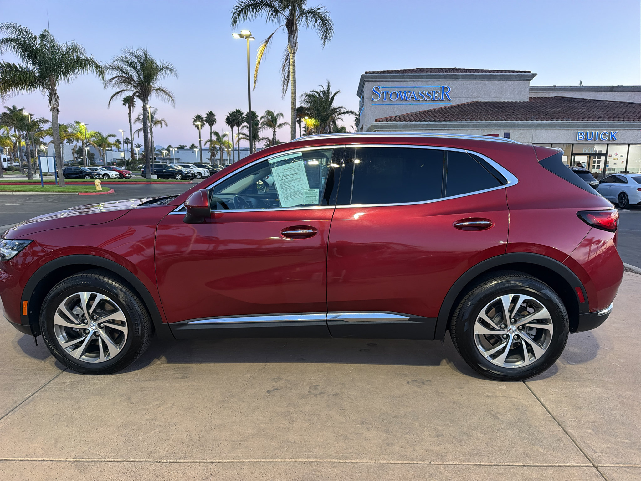Used 2023 Buick Envision Essence FWD image 8