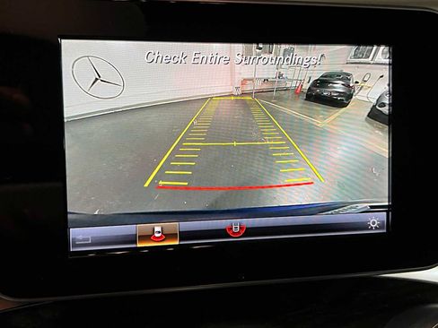 Certified 2018 Mercedes-Benz GLC 300 4MATIC image 35