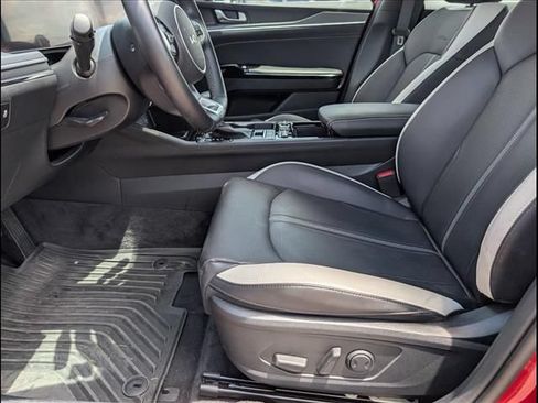 Certified 2025 Kia K5 GT-Line FWD image 9