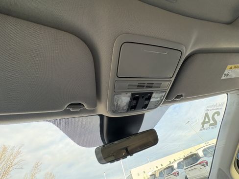 Used 2024 Honda Odyssey EX-L image 26