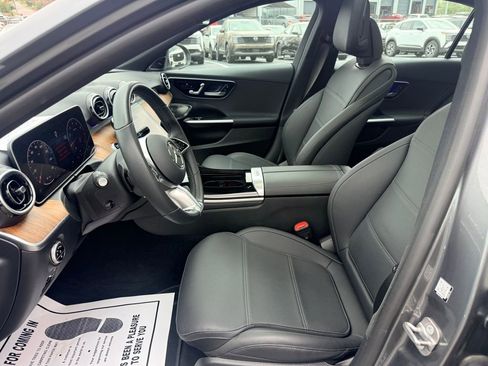 Used 2024 Mercedes-Benz C 300 Sedan image 9