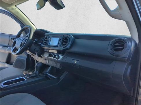Used 2018 Toyota Tacoma SR image 25
