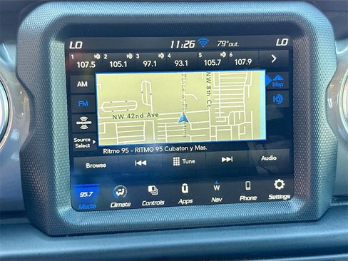 Used 2023 Jeep Gladiator Overland image 16