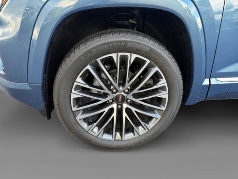 New 2026 GMC Terrain Denali image 9